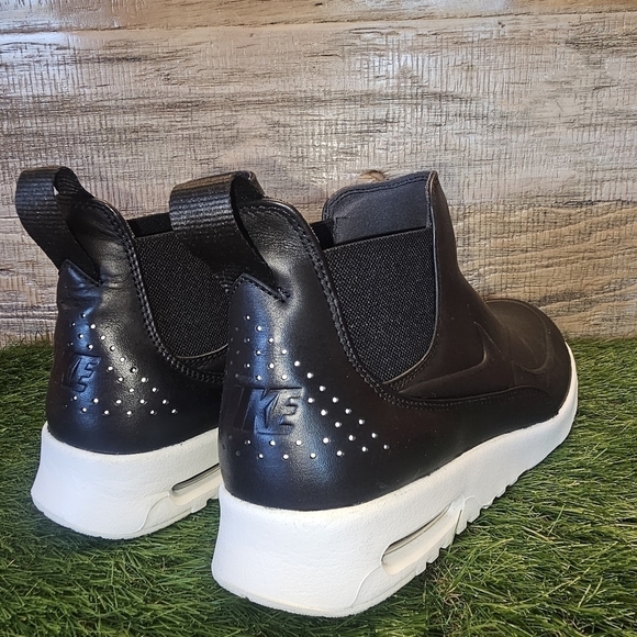 New Wmns Air Max Thea Mid | 10.0 - Picture 4 of 7